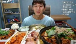 外卖小哥爆料冷面视频,惊现神秘冷面，口感独特引热议！