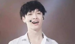 张艺兴学生时代爆料视频