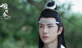 聂导爆料肖战王一博视频,肖战王一博幕后互动视频曝光，兄弟情深引热议