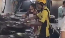 外卖小哥爆料外卖员视频