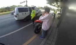 爆料汽车碰瓷视频,汽车碰瓷视频曝光，真相令人震惊！